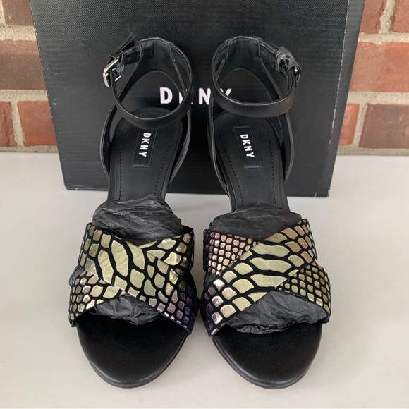 DKNY Womens ivy Peep Toe high heel Ankle Strap Sandals Multi/Snake print US 7 M - Picture 3 of 10